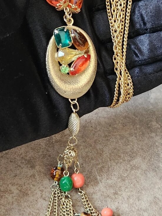Unmarked Jewelry - Vtg Statement Necklace Gold Tone Multi Chain & Colored Rhinestone Beaded Tassel